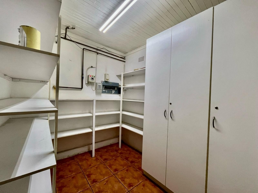 To Let 4 Bedroom Property for Rent in Protea Park North West